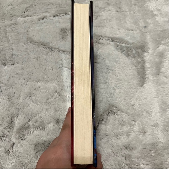 🌴Death Doesn’t Bargain by Sherrilyn Kenyon Hardcover Book - Picture 4 of 4